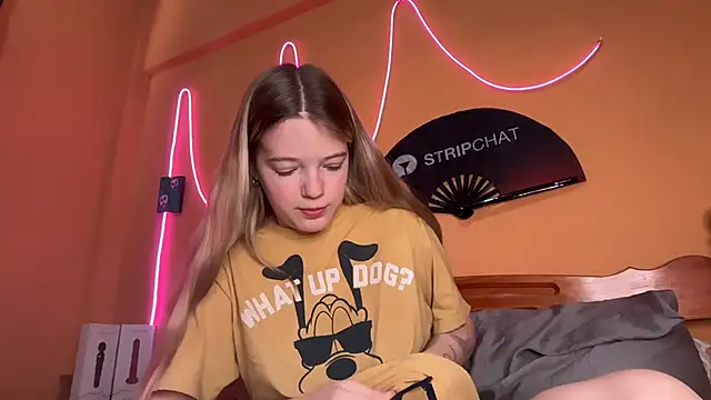 -veranito- online show from December 16, 9:09 pm