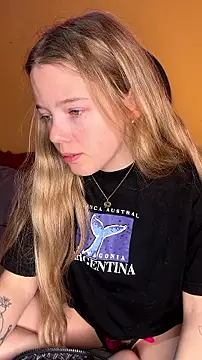 Snapshot of -veranito- chatting on July 30, 3:05 am -veranito- online show from July 30, 3:05 am