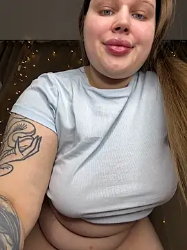 perfect sweety girl online show from February 15, 6:59 pm