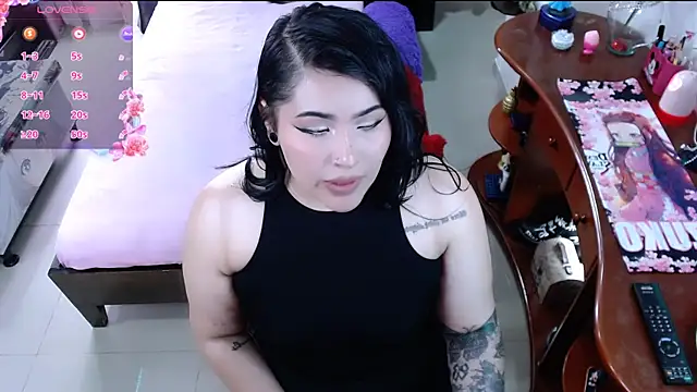 Snapshot of lufek23 chatting on December 15, 4:15 pm lufek23 online show from December 15, 4:15 pm