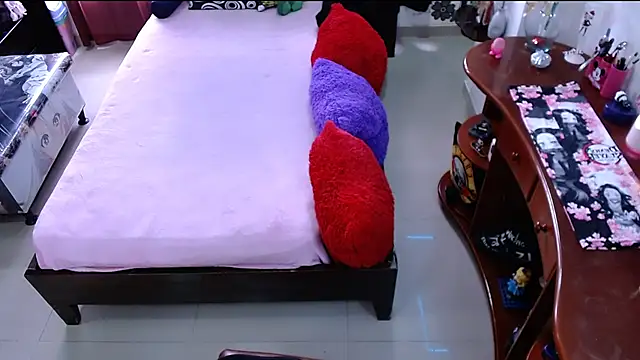 Snapshot of lufek23 chatting on January 31, 4:59 pm lufek23 online show from January 31, 4:59 pm