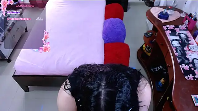 Snapshot of lufek23 chatting on February 27, 4:53 pm lufek23 online show from February 27, 4:53 pm