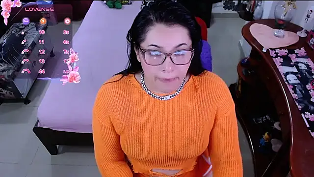 Snapshot of lufek23 chatting on March 2, 10:16 pm lufek23 online show from March 2, 10:16 pm