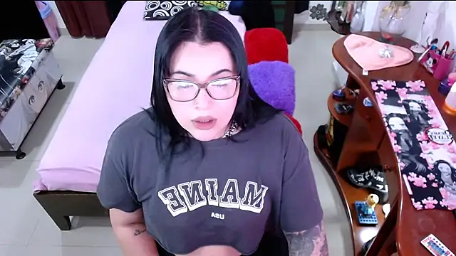 Snapshot of lufek23 chatting on March 7, 11:38 pm lufek23 online show from March 7, 11:38 pm