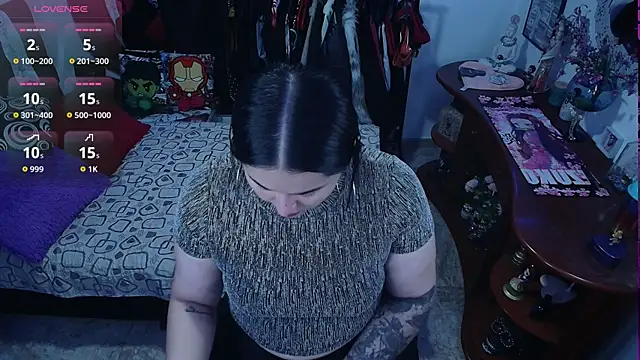 Snapshot of lufek23 chatting on September 17, 11:45 am lufek23 online show from September 17, 11:45 am