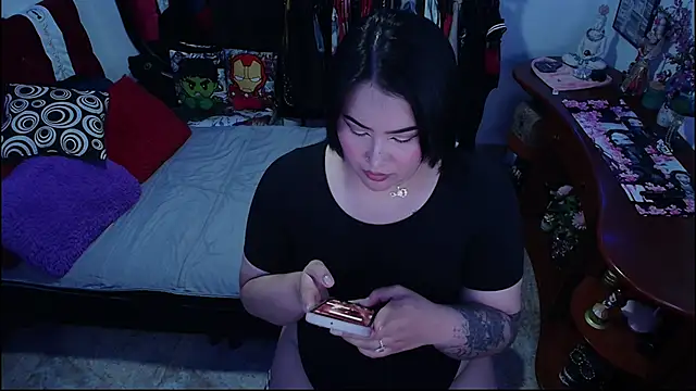 Snapshot of lufek23 chatting on October 5, 3:54 pm lufek23 online show from October 5, 3:54 pm