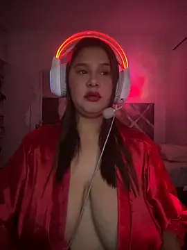 Snapshot of ValleryParker chatting on November 4, 7:18 am ValleryParker online show from November 4, 7:18 am