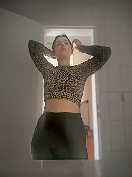 TheCinderella online show from February 25, 3:38 pm