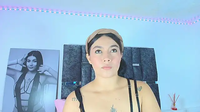 Natasharuso online show from September 30, 12:43 pm
