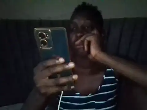 Snapshot of Dizzydose chatting on May 30, 3:47 am Dizzydose online show from May 30, 3:47 am