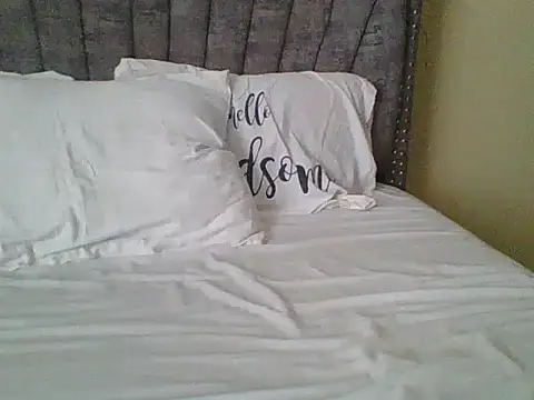 Snapshot of Dizzydose chatting on August 1, 7:51 am Dizzydose online show from August 1, 7:51 am