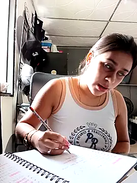 Latina sexy1 online show from February 22, 5:22 pm