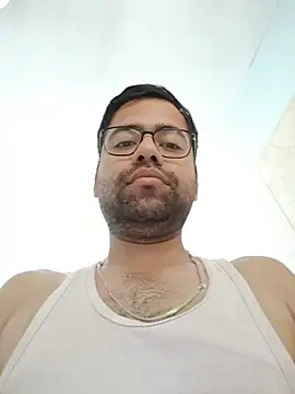 Snapshot of Exhibboi4fun chatting on August 9, 5:01 am Exhibboi4fun online show from August 9, 5:01 am