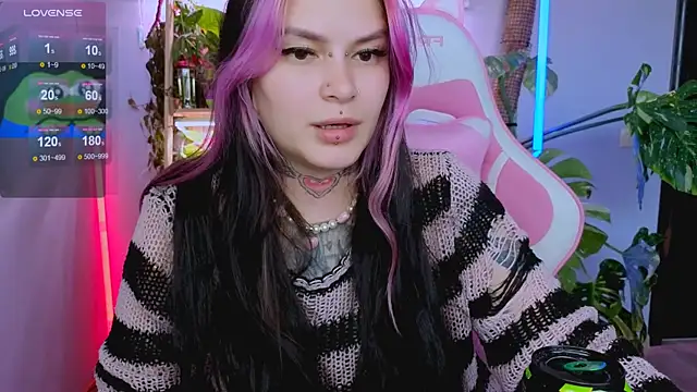 Snapshot of jelya_sg chatting on June 8, 2:28 pm jelya sg online show from June 8, 2:28 pm