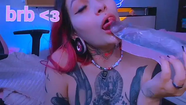 Snapshot of jelya_sg chatting on August 7, 11:29 pm jelya sg online show from August 7, 11:29 pm