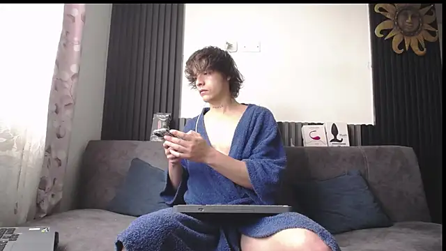 Snapshot of Santiago_kiler chatting on May 26, 2:57 pm Santiago kiler online show from May 26, 2:57 pm