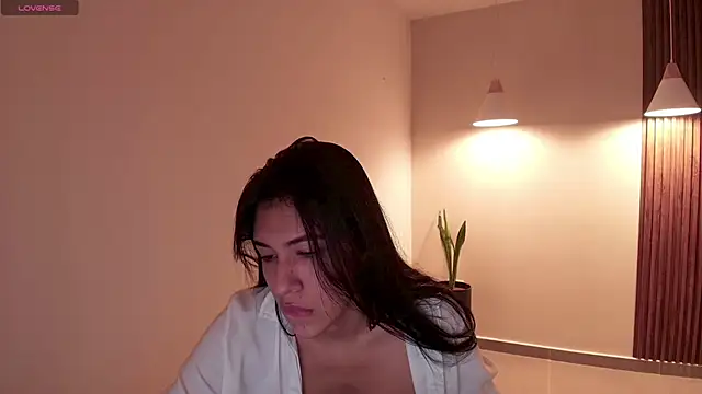 Sassy--Girl online show from February 28, 11:11 am