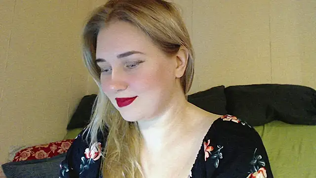 mmmPinUpGirl online show from October 25, 5:51 pm
