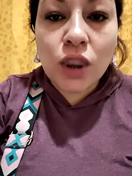 Snapshot of sakotodika chatting on May 12, 2:14 pm sakotodika online show from May 12, 2:14 pm