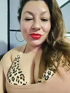 Snapshot of sakotodika chatting on May 21, 1:34 am sakotodika online show from May 21, 1:34 am