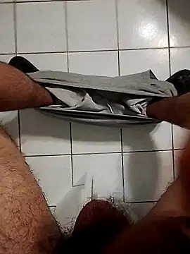 jon763 online show from October 25, 5:08 pm