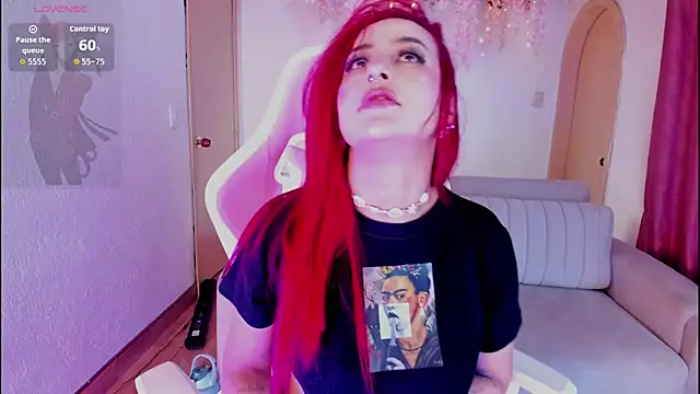 Mia-Bloom online show from October 9, 2:53 am