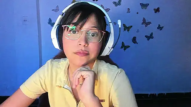 Snapshot of Little_Lisy chatting on March 12, 5:13 am Little Lisy online show from March 12, 5:13 am