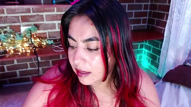 gatuwildhott online show from August 2, 3:54 pm