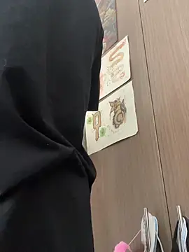 sorry-mom69 online show from December 17, 7:09 pm