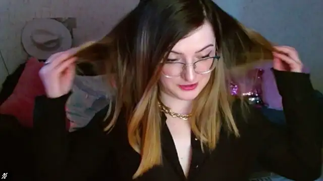 Arielsssplash online show from February 23, 2:58 pm