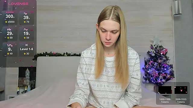 molly hunt  online show from December 14, 3:29 am