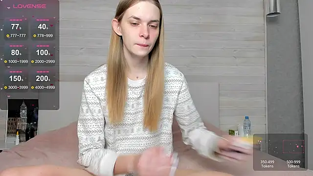 molly hunt  online show from January 30, 3:33 am