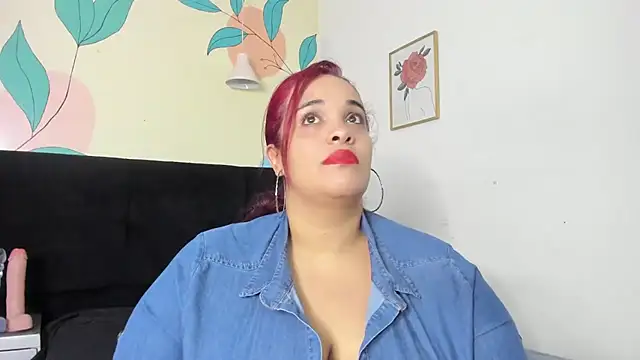 Snapshot of Alondra_zaaens chatting on July 29, 9:13 pm Alondra zaaens online show from July 29, 9:13 pm