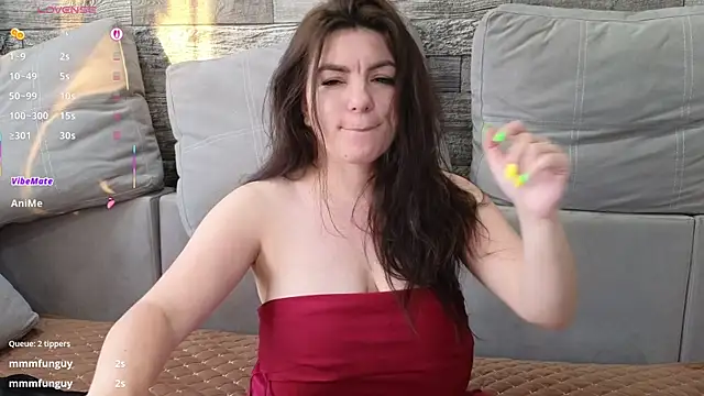 Snapshot of Vika_loves_you chatting on June 6, 2:22 pm Vika loves you online show from June 6, 2:22 pm