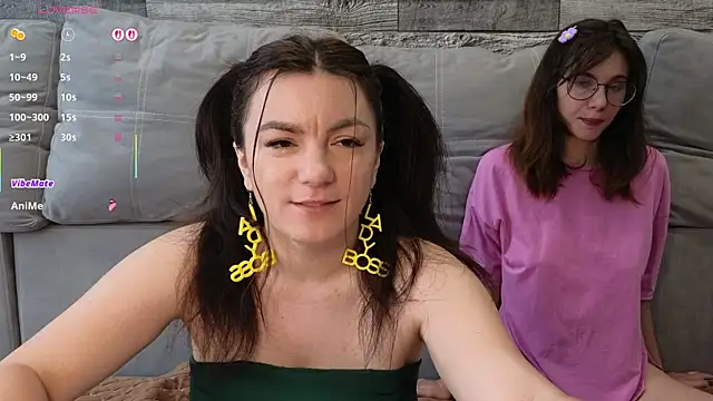 Snapshot of Vika_loves_you chatting on June 11, 2:33 am Vika loves you online show from June 11, 2:33 am