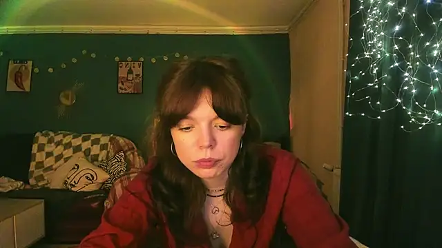Snapshot of ClancyMorissey chatting on May 12, 5:43 pm ClancyMorissey online show from May 12, 5:43 pm
