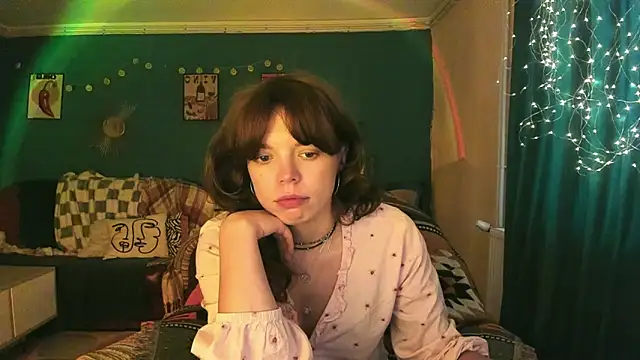 Snapshot of ClancyMorissey chatting on June 16, 5:15 pm ClancyMorissey online show from June 16, 5:15 pm