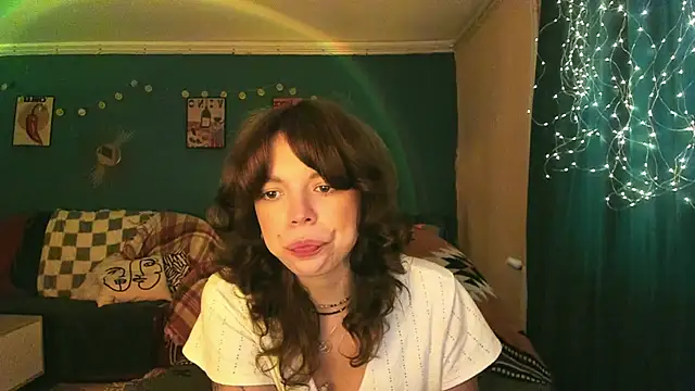 Snapshot of ClancyMorissey chatting on June 21, 5:37 pm ClancyMorissey online show from June 21, 5:37 pm