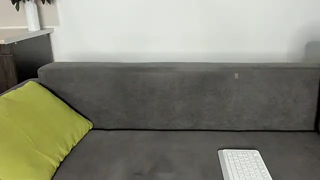 Snapshot of miss_emily_ chatting on December 25, 9:54 pm miss emily  online show from December 25, 9:54 pm