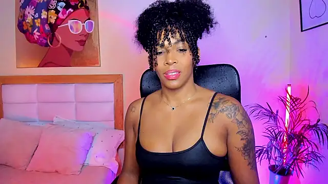 AitanaBrown  online show from March 1, 2:30 pm