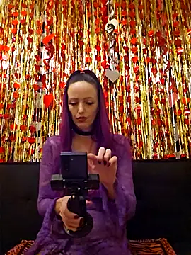 Snapshot of Adrina_Drake chatting on February 22, 4:13 am Adrina Drake online show from February 22, 4:13 am