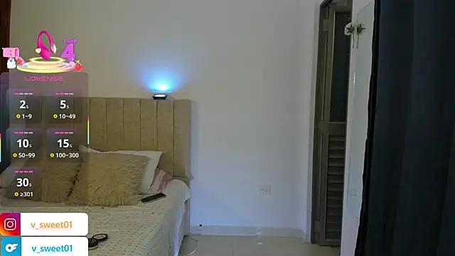 Snapshot of valentina_sweet02 chatting on December 3, 12:03 pm valentina sweet02 online show from December 3, 12:03 pm