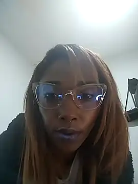 nikol baby  online show from February 25, 10:29 pm