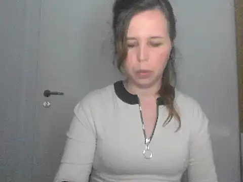 loveis007 online show from March 10, 9:29 pm