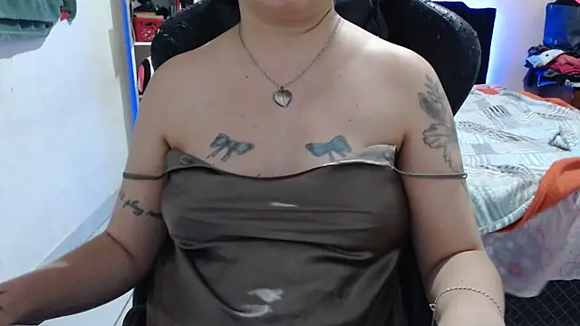 Ta maravilhosaaa online show from January 15, 9:09 pm