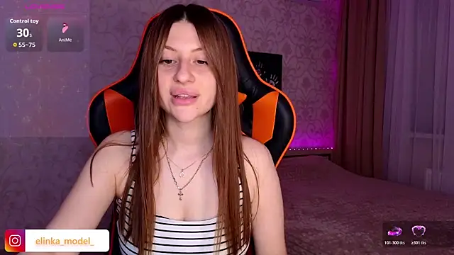 Snapshot of Elishka_ chatting on June 8, 7:47 pm Elishka online show from June 8, 7:47 pm