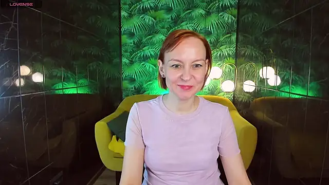 NikaGentle online show from December 25, 9:45 am