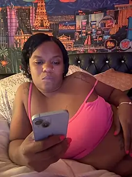 Snapshot of Spoilmegalore chatting on October 16, 7:26 pm Spoilmegalore online show from October 16, 7:26 pm