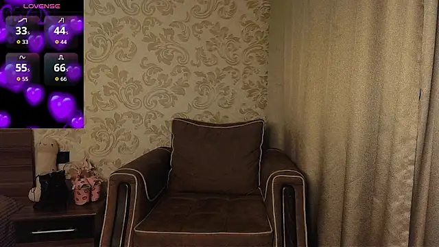 AgnesGraham online show from October 31, 9:49 pm