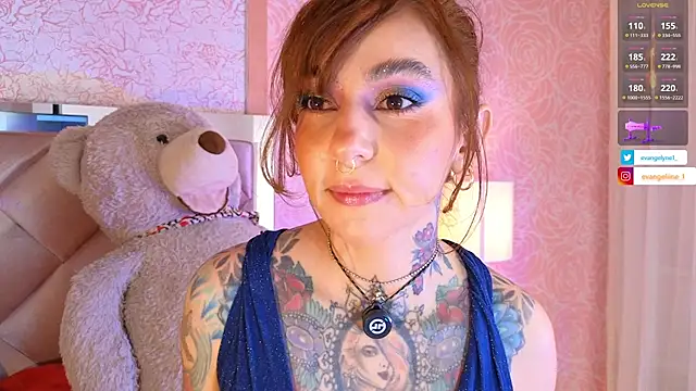 Snapshot of Evangelyne_1 chatting on June 29, 3:45 pm Evangelyne 1 online show from June 29, 3:45 pm